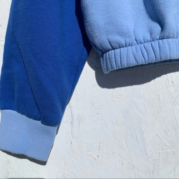 ☀️ FILA TWO-TONED CROPPED HOODIE | XL #FML130020 - Picture 6 of 9